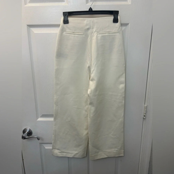 ! ROUCHA cream crop trousers pants size AA (2-4us) - Picture 2 of 4